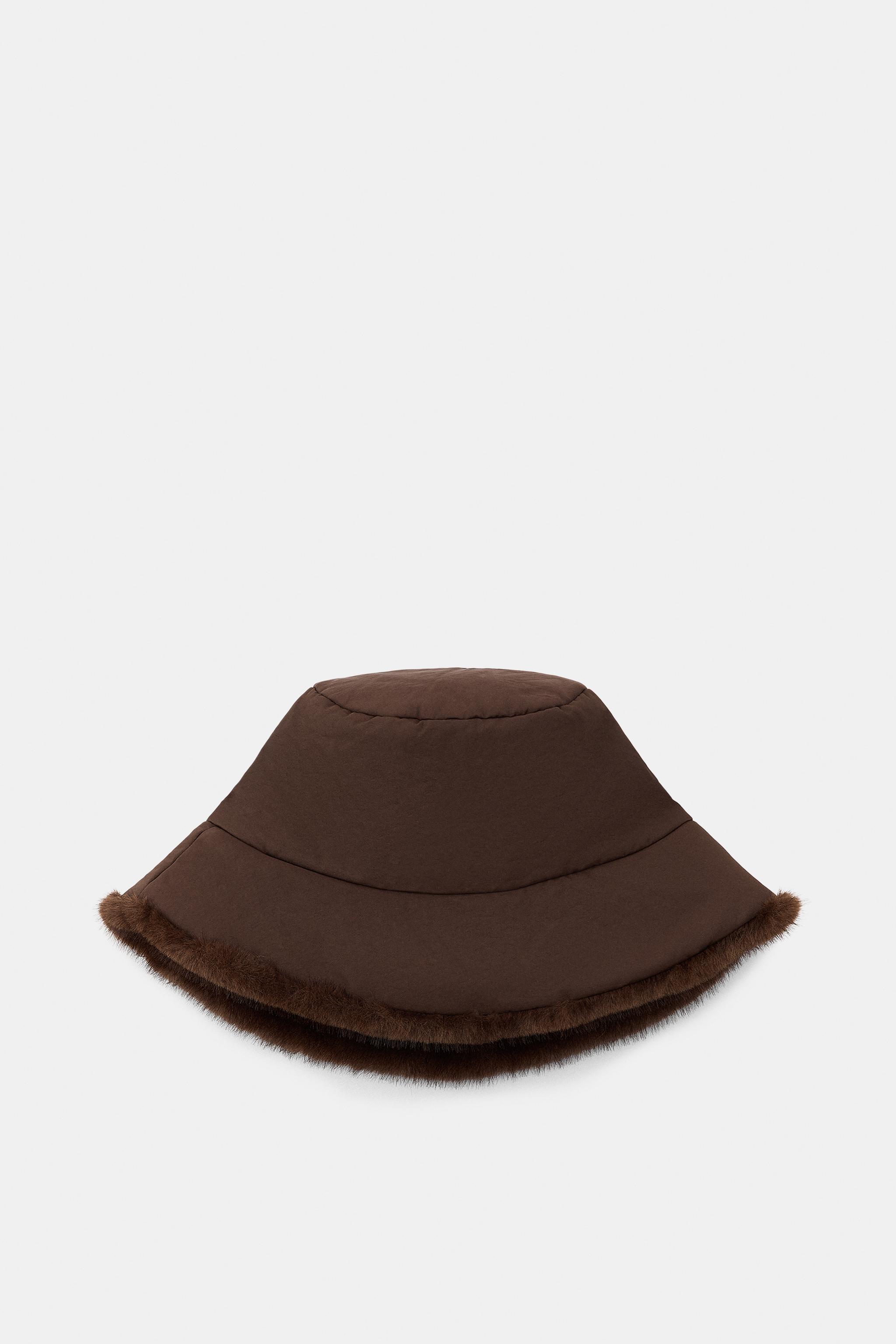 BONNET EN NYLON EFFET FOURRURE